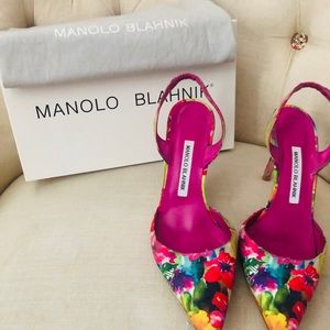 Manolo Blahnik Slingback Pumps